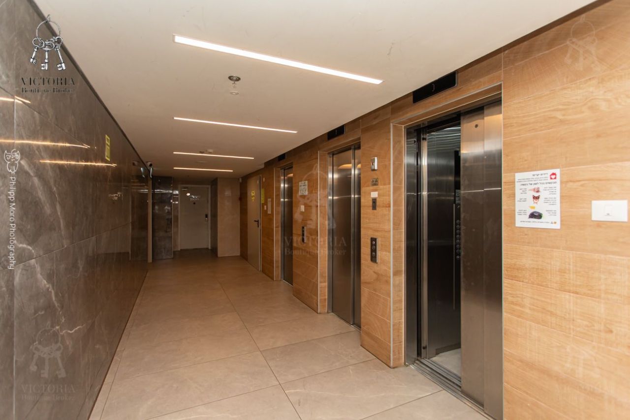 Квартира в Тират-Кармеле, Израиль, 150 м² - фото 9