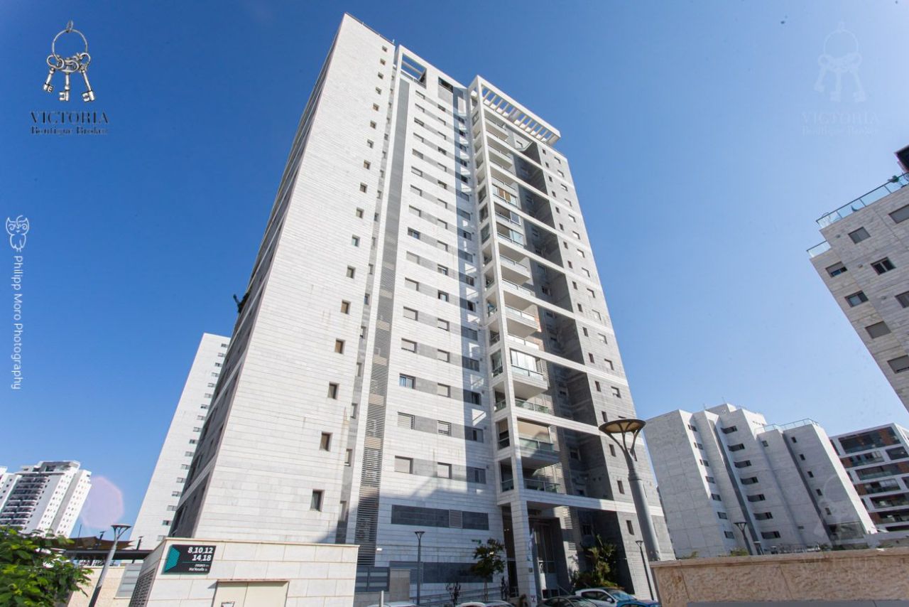 Квартира в Тират-Кармеле, Израиль, 150 м² - фото 12