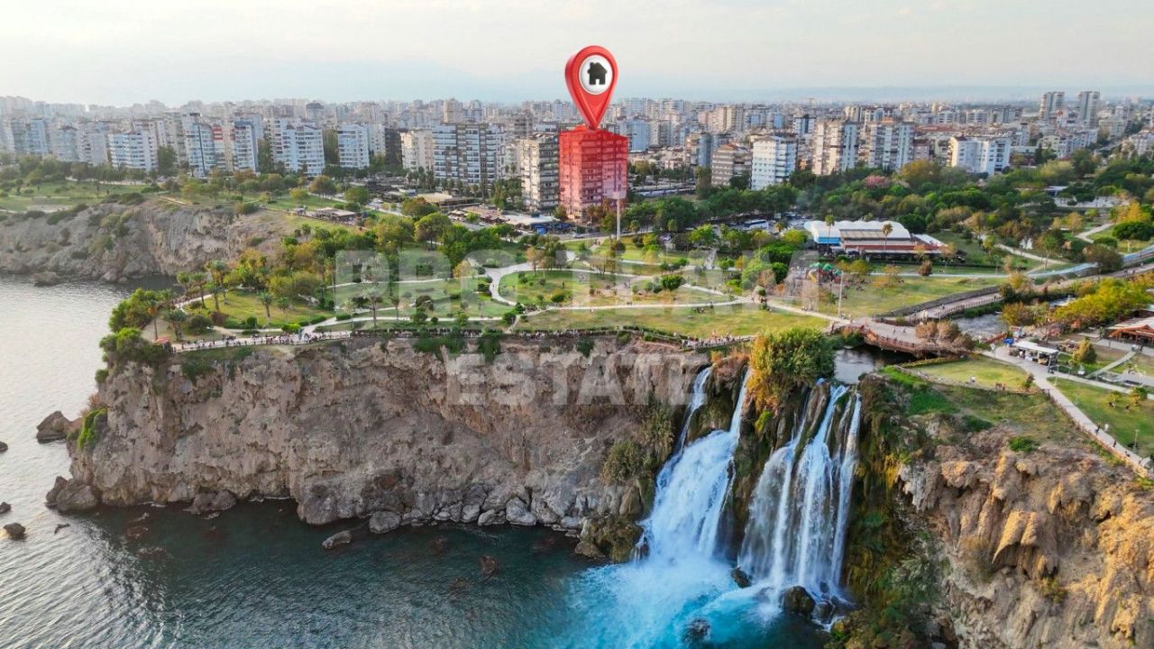 Квартира в Анталии, Турция, 190 м² - фото 1