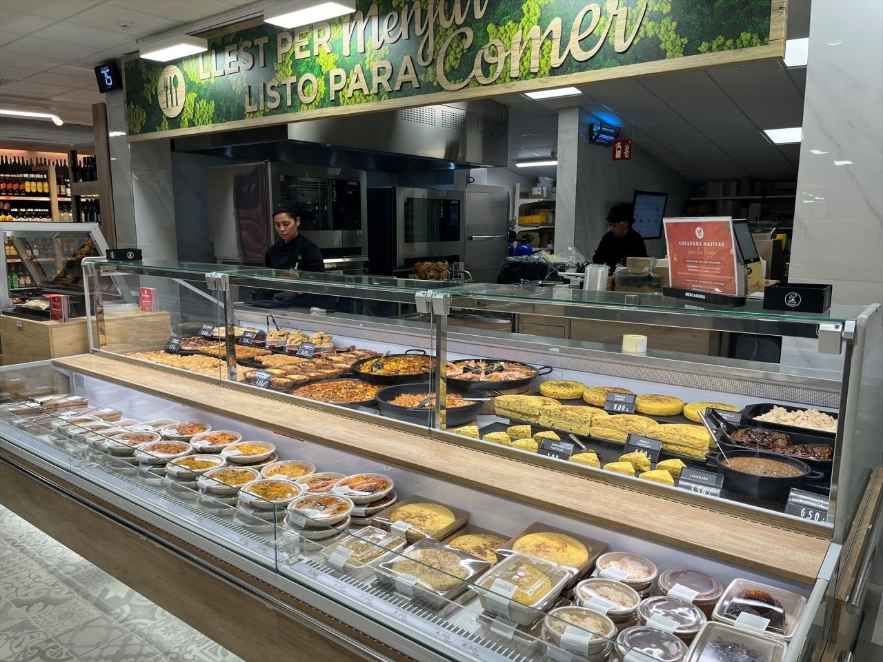 Коммерческая недвижимость в Барселоне, Испания, 87 м² - фото 2