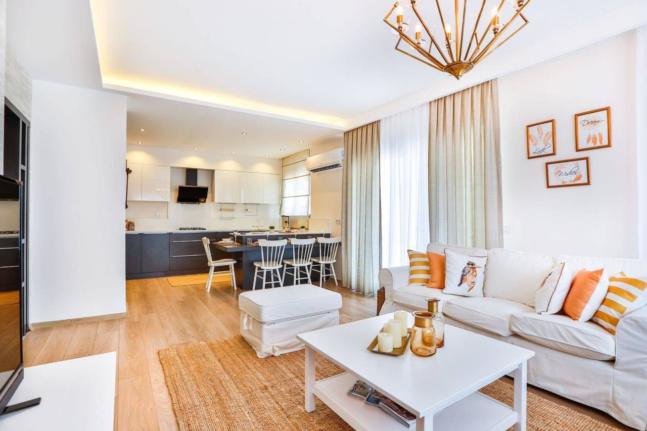 Квартира в Мерсине, Турция, 170 м² - фото 4