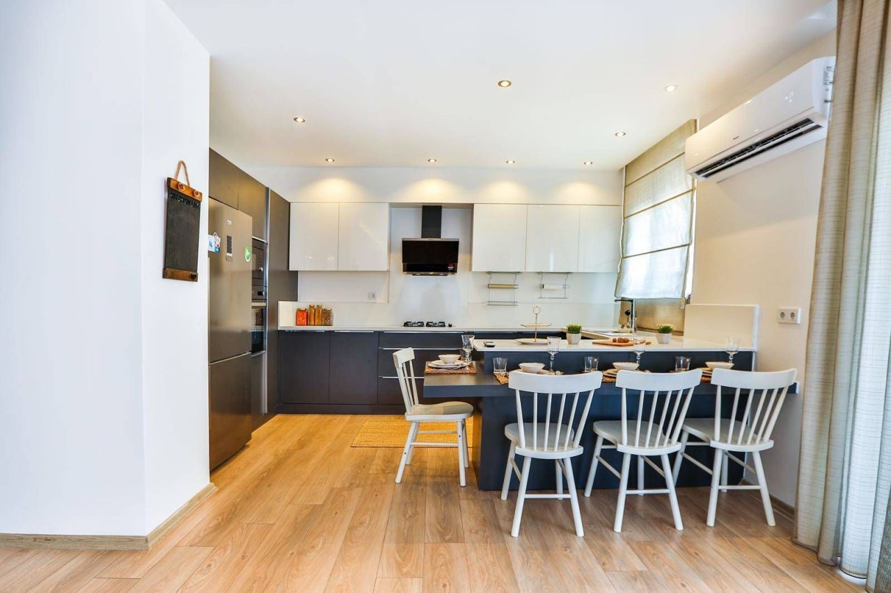 Квартира в Мерсине, Турция, 170 м² - фото 8