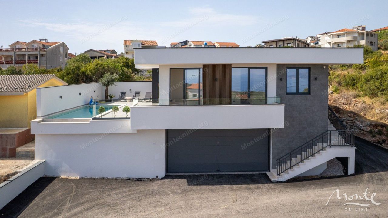 Вилла в Кримовице, Черногория, 160 м² - фото 1