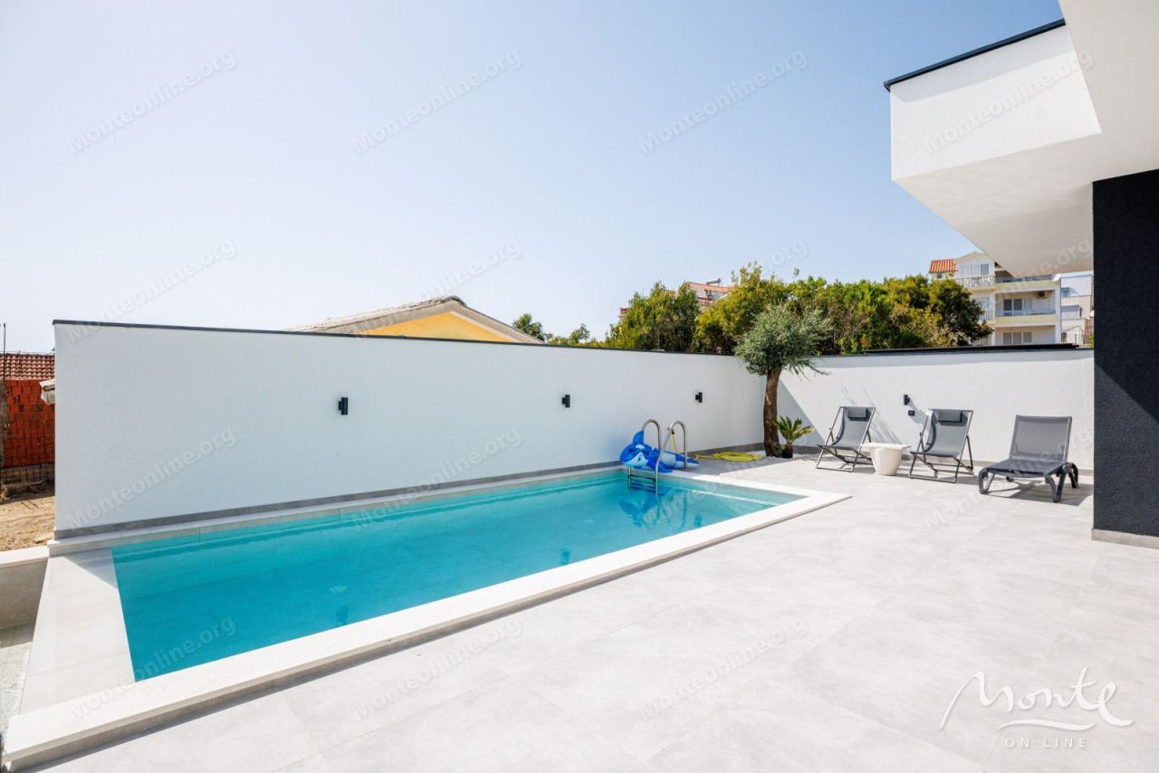 Вилла в Кримовице, Черногория, 160 м² - фото 16