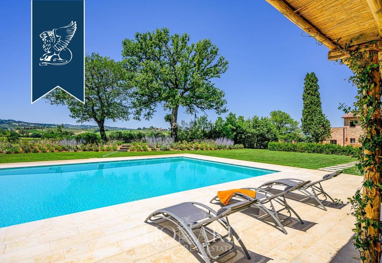 Ферма в Монтепульчано, Италия, 590 м² - фото 10