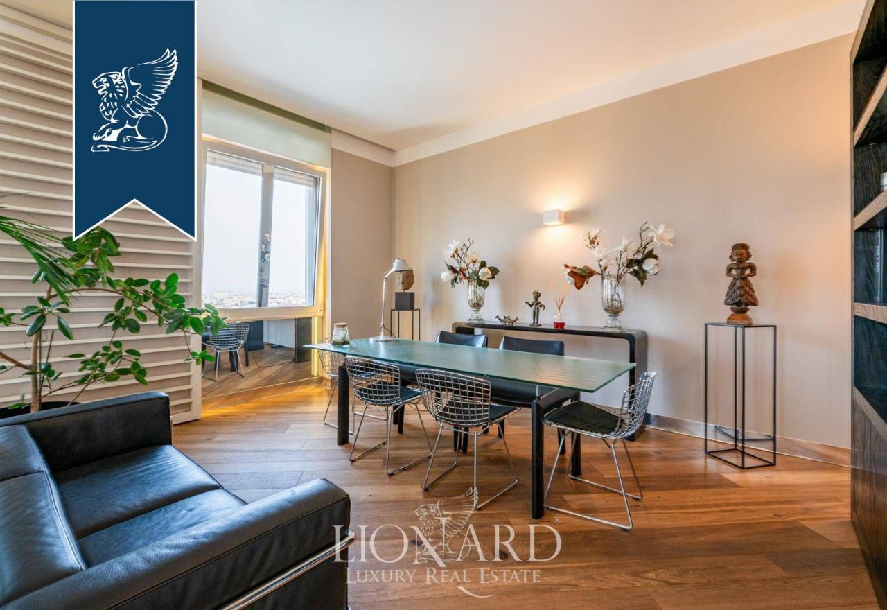 Апартаменты в Милане, Италия, 260 м² - фото 12