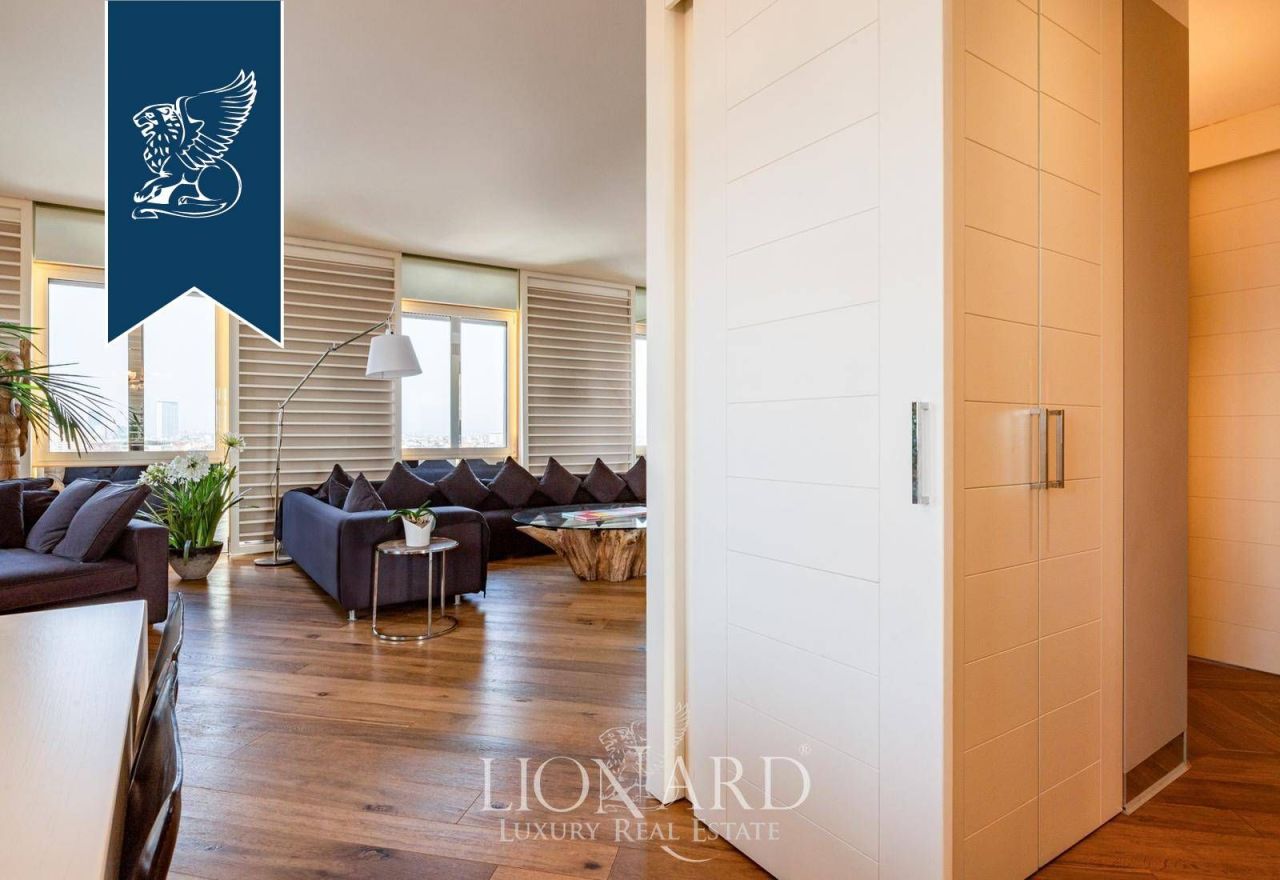 Апартаменты в Милане, Италия, 260 м² - фото 14