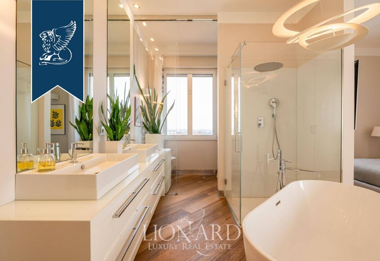 Апартаменты в Милане, Италия, 260 м² - фото 18