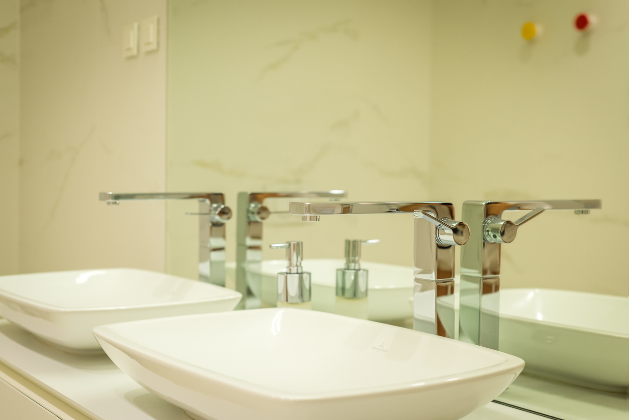 Апартаменты в Будве, Черногория, 156 м² - фото 15