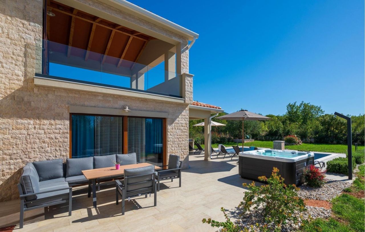 Вилла в Лабине, Хорватия, 210 м² - фото 3