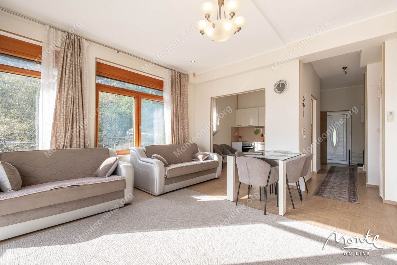 Апартаменты в Ораховаце, Черногория, 104 м² - фото 3