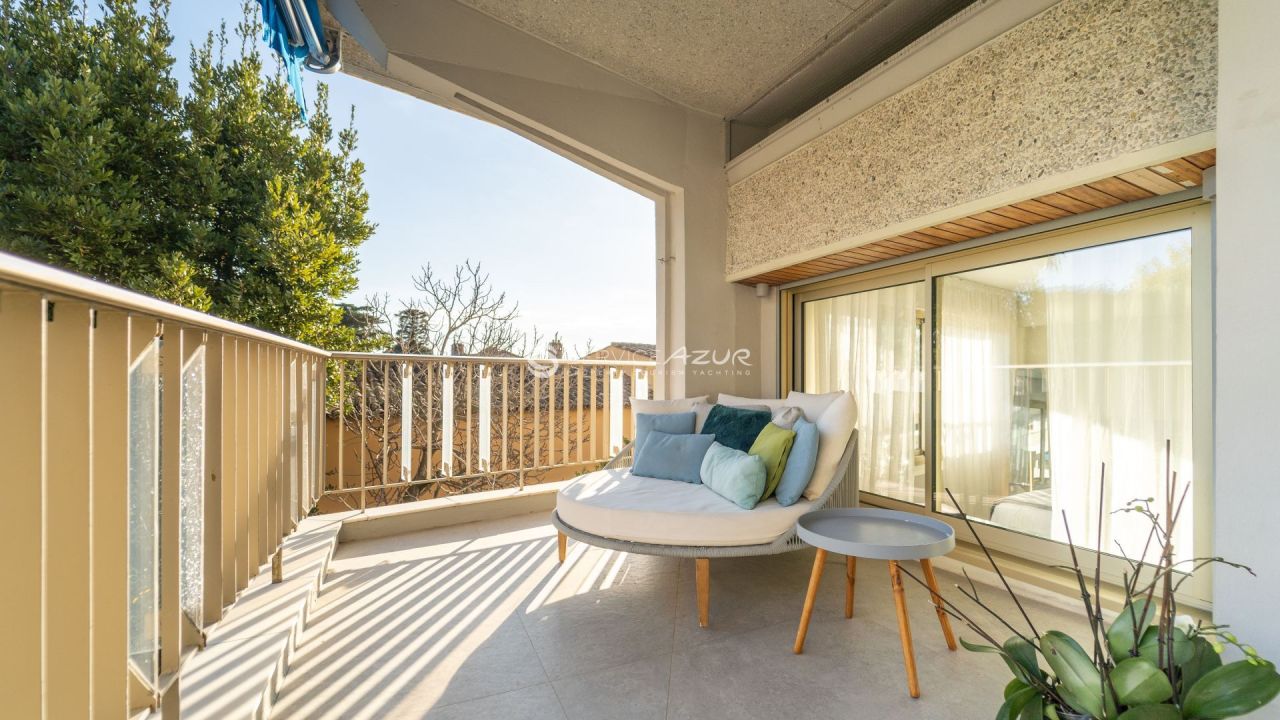 Апартаменты в Антибе, Франция, 120 м² - фото 15