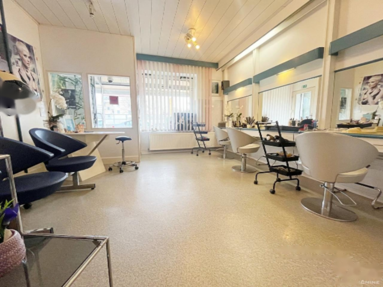 Офис в Любляне, Словения, 74 м² - фото 1