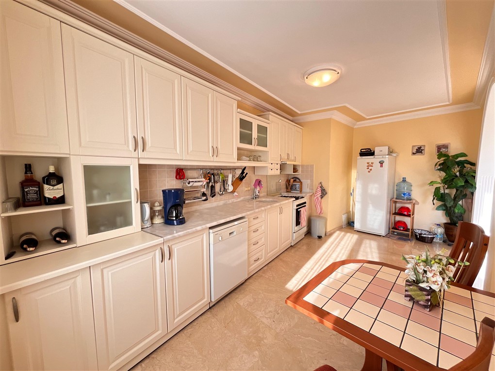 Квартира в Алании, Турция, 120 м² - фото 3