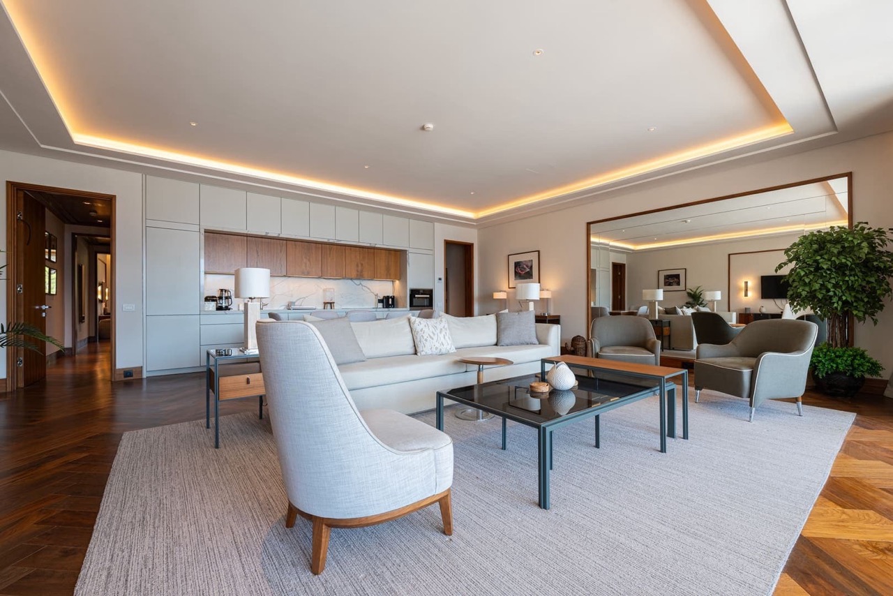 Квартира в Тивате, Черногория, 152 м² - фото 5