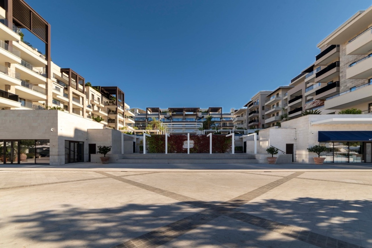 Квартира в Тивате, Черногория, 140 м² - фото 6