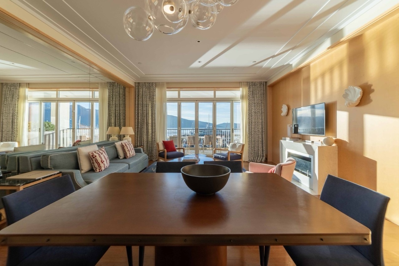 Квартира в Тивате, Черногория, 140 м² - фото 10