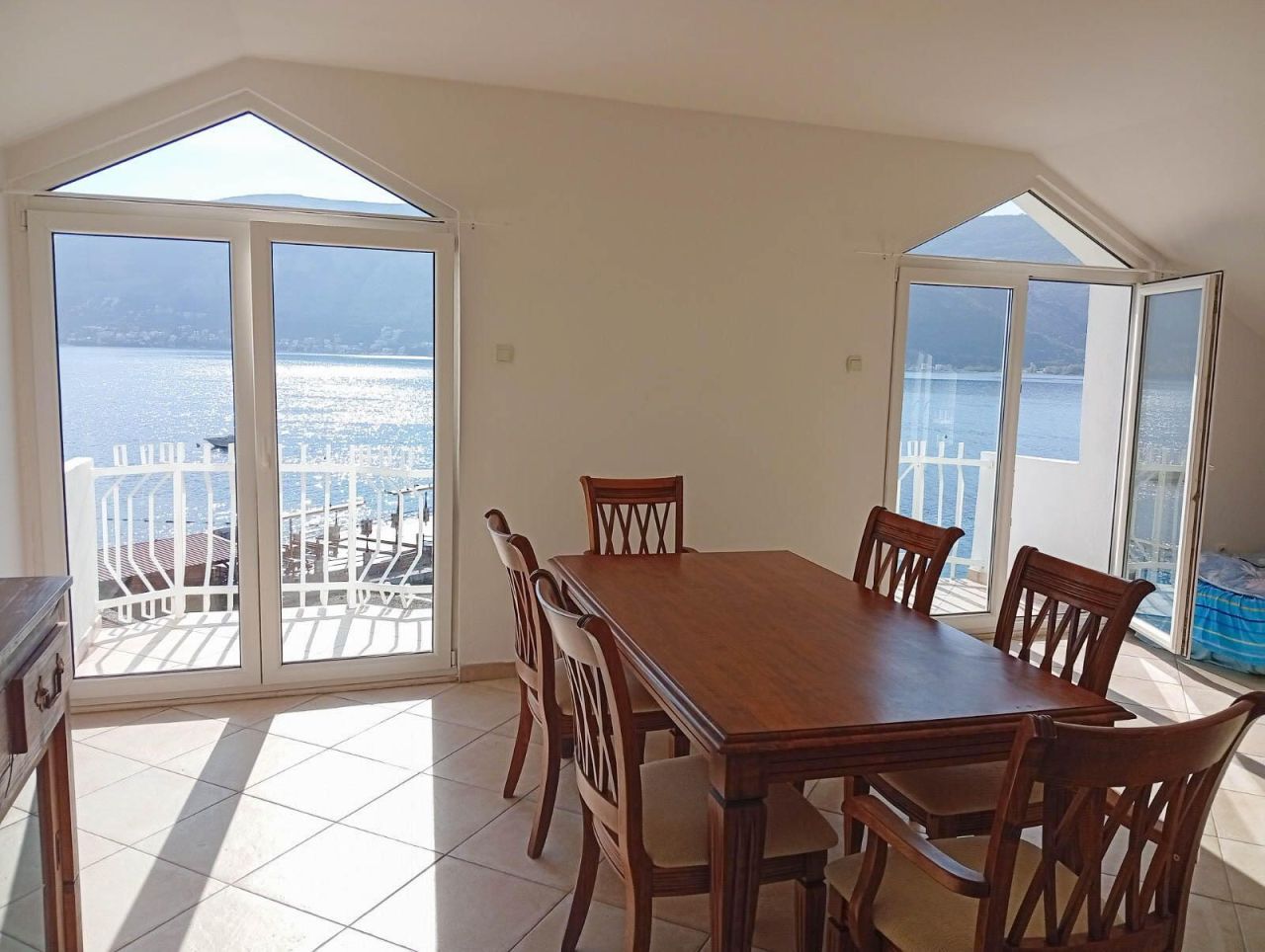 Квартира в Херцег-Нови, Черногория, 118 м² - фото 3