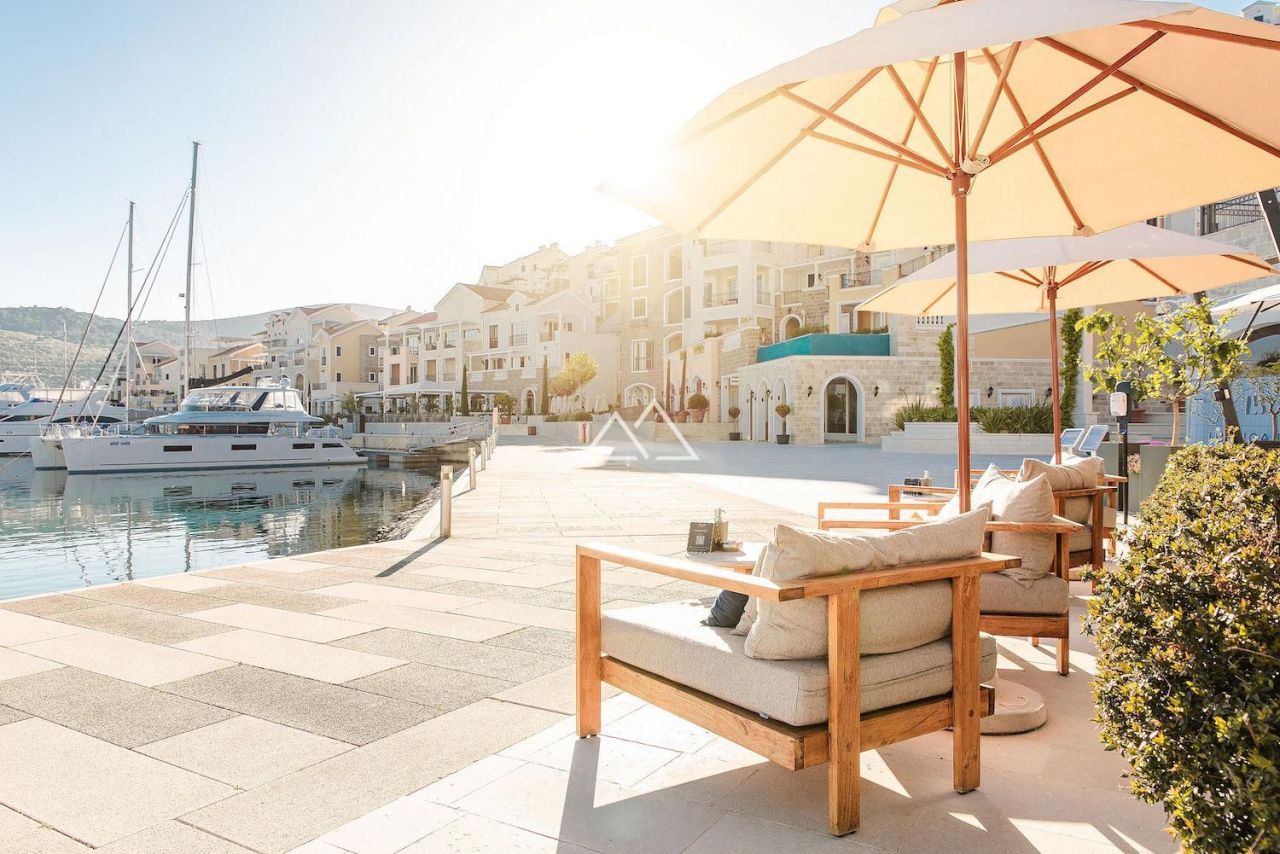 Вилла на полуострове Луштица, Черногория, 338 м² - фото 15