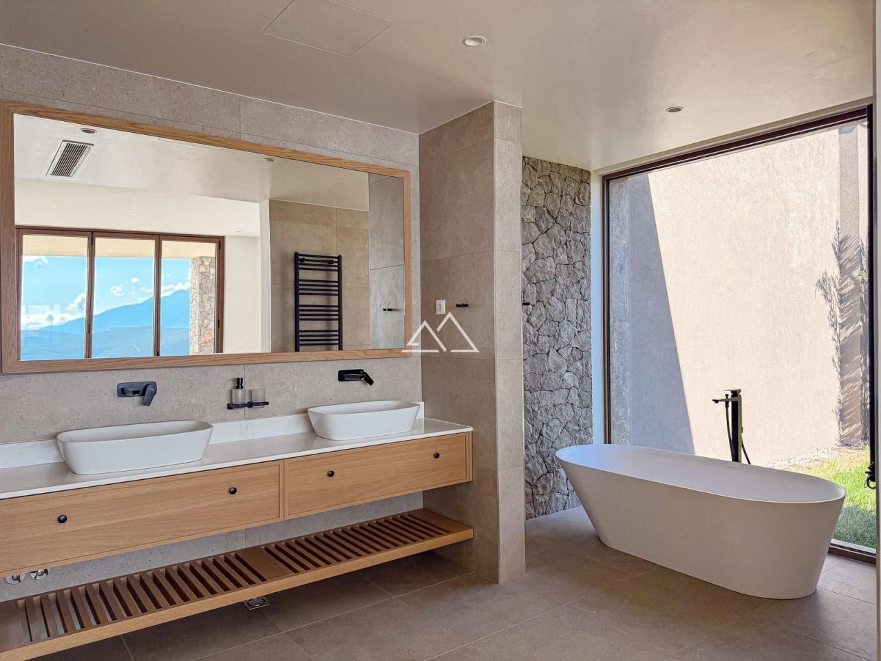 Вилла на полуострове Луштица, Черногория, 338 м² - фото 19