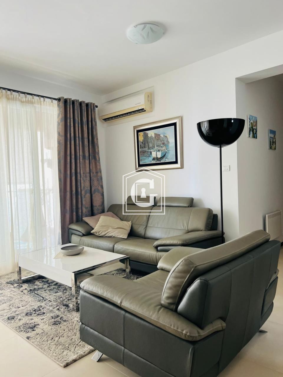 Апартаменты в Бечичи, Черногория, 136 м² - фото 1