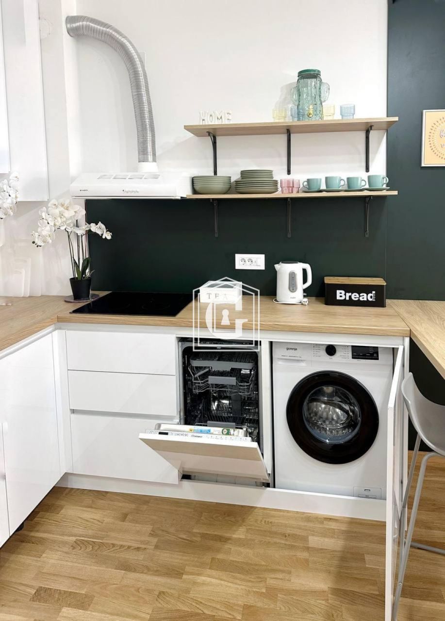 Апартаменты в Бечичи, Черногория, 57 м² - фото 2