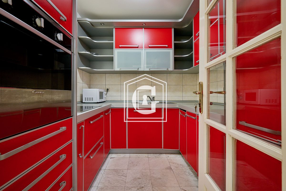 Апартаменты в Святом Стефане, Черногория, 131 м² - фото 8