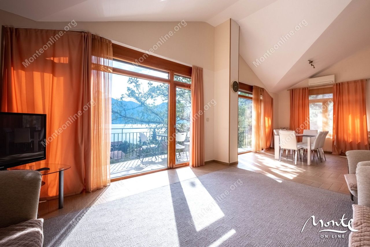 Апартаменты в Ораховаце, Черногория, 87 м² - фото 3