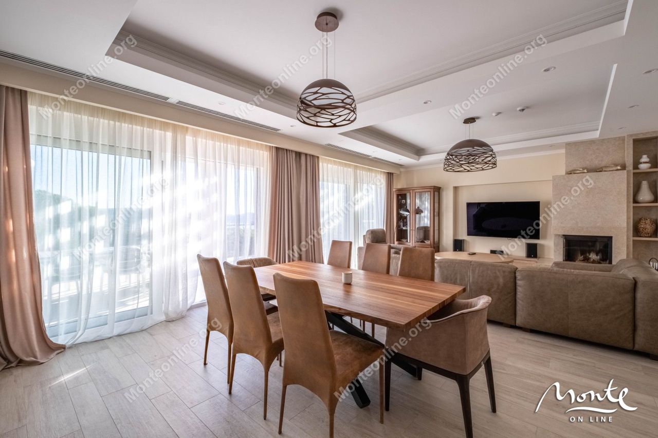 Вилла в Тивате, Черногория, 560 м² - фото 8