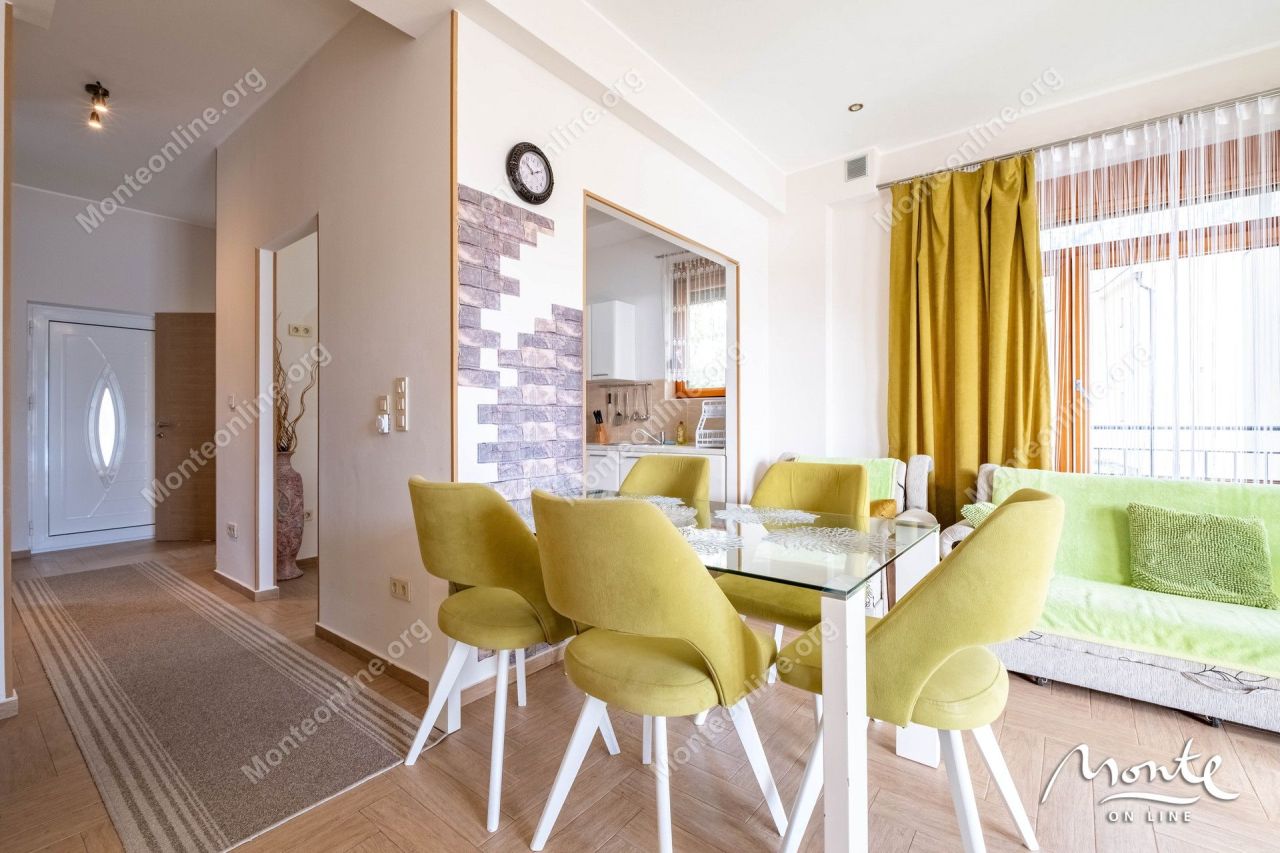 Апартаменты в Ораховаце, Черногория, 105 м² - фото 9