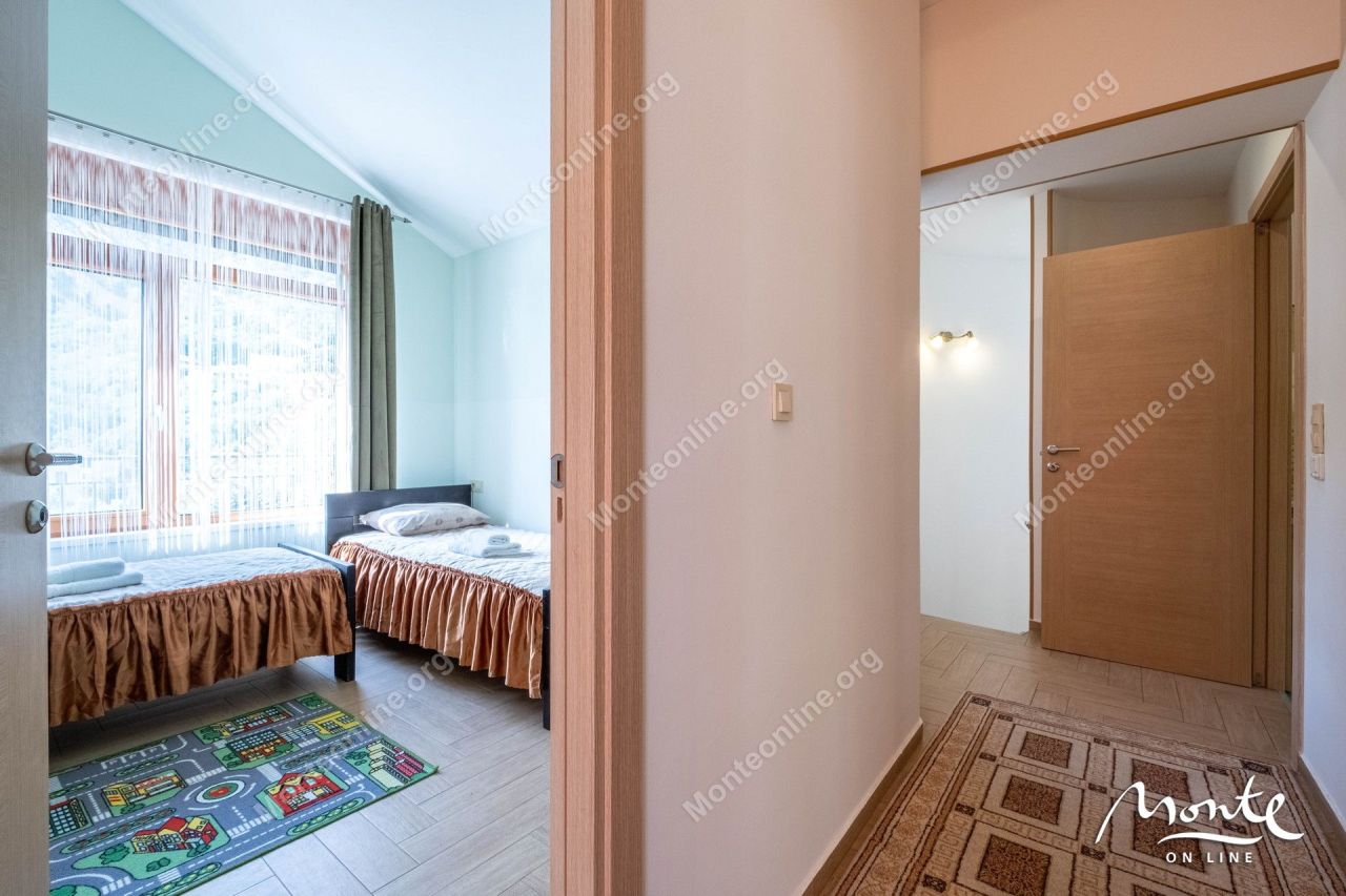 Апартаменты в Ораховаце, Черногория, 87 м² - фото 12