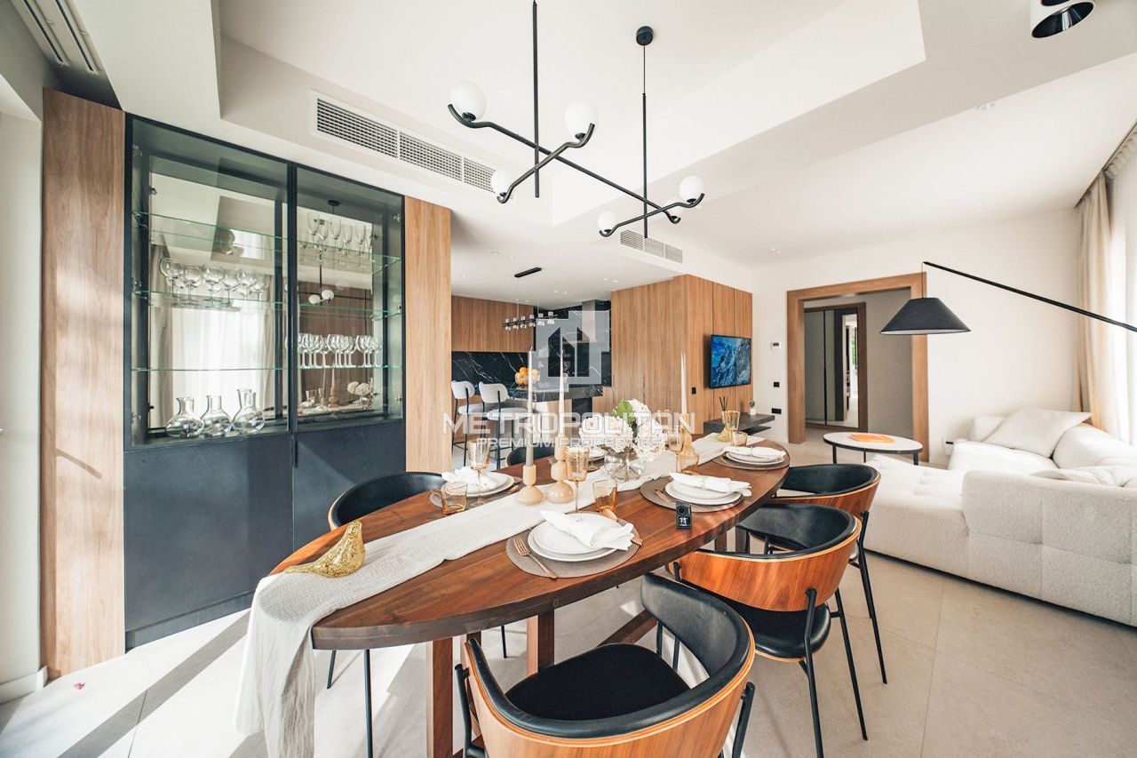 Таунхаус в Дубае, ОАЭ, 260 м² - фото 4