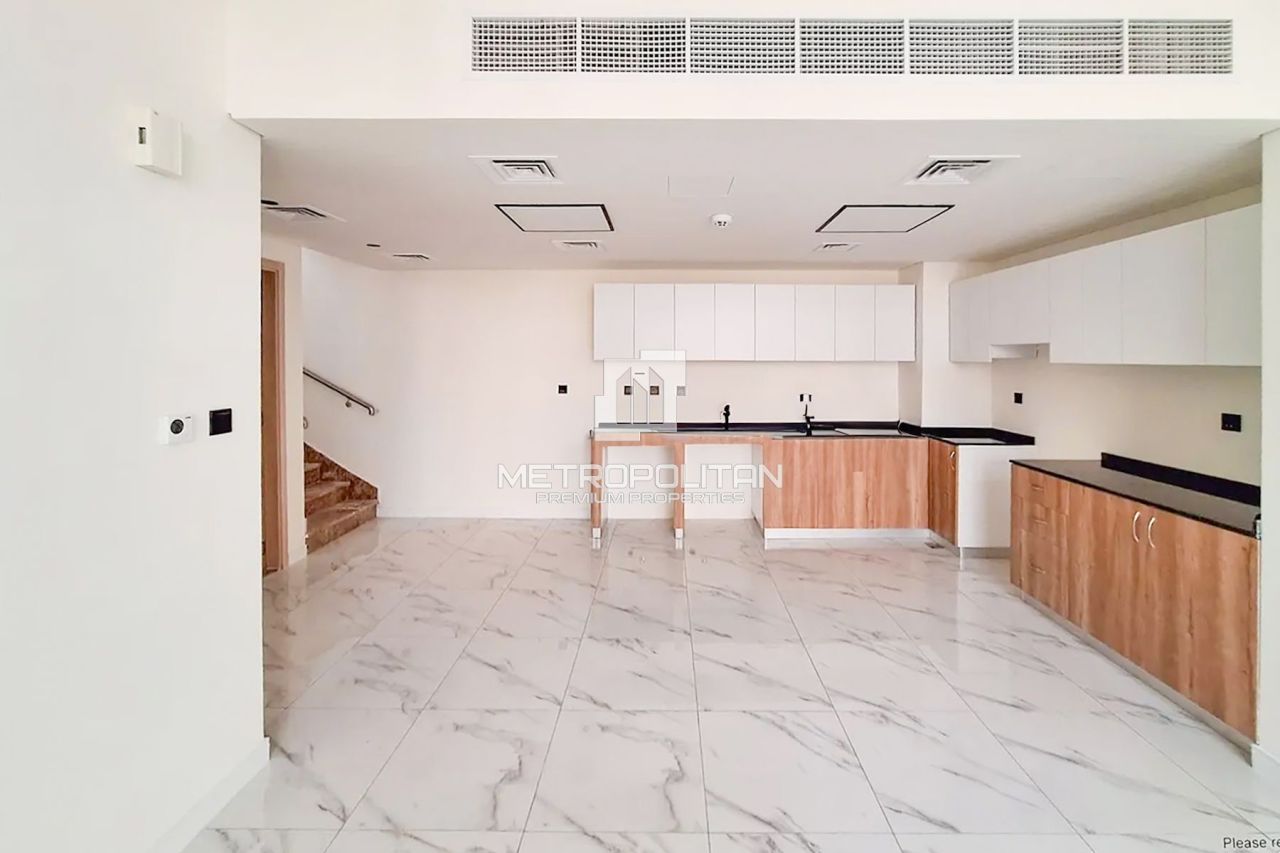 Таунхаус в Дубае, ОАЭ, 146 м² - фото 4