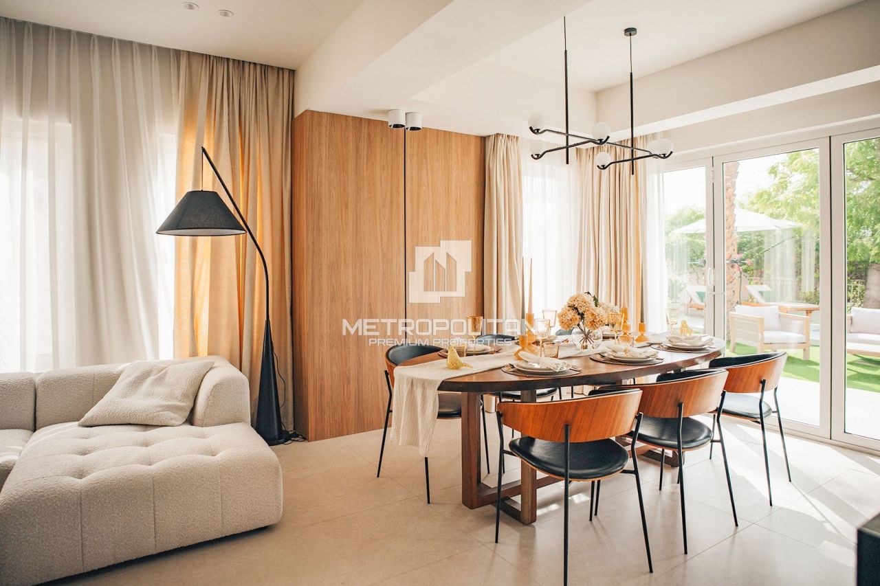 Таунхаус в Дубае, ОАЭ, 260 м² - фото 8