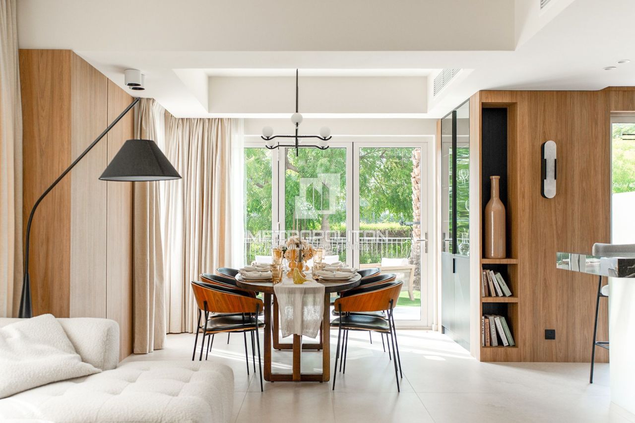 Таунхаус в Дубае, ОАЭ, 260 м² - фото 14