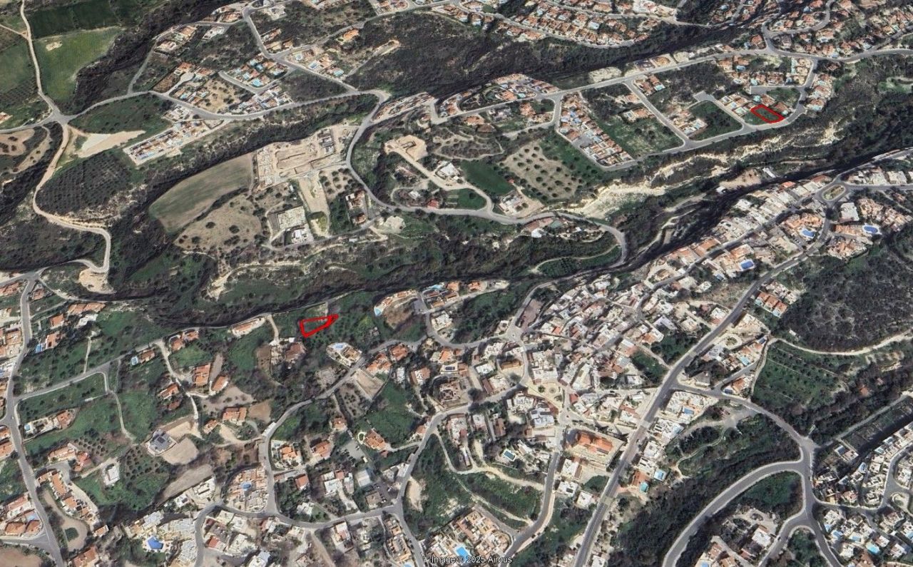 Земля в Пафосе, Кипр, 669 м² - фото 1