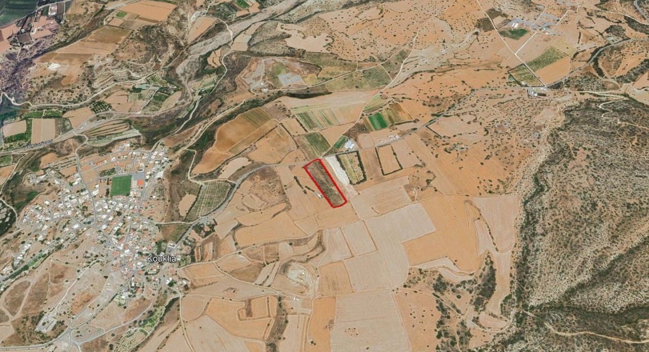 Земля в Пафосе, Кипр, 19 566 м² - фото 2