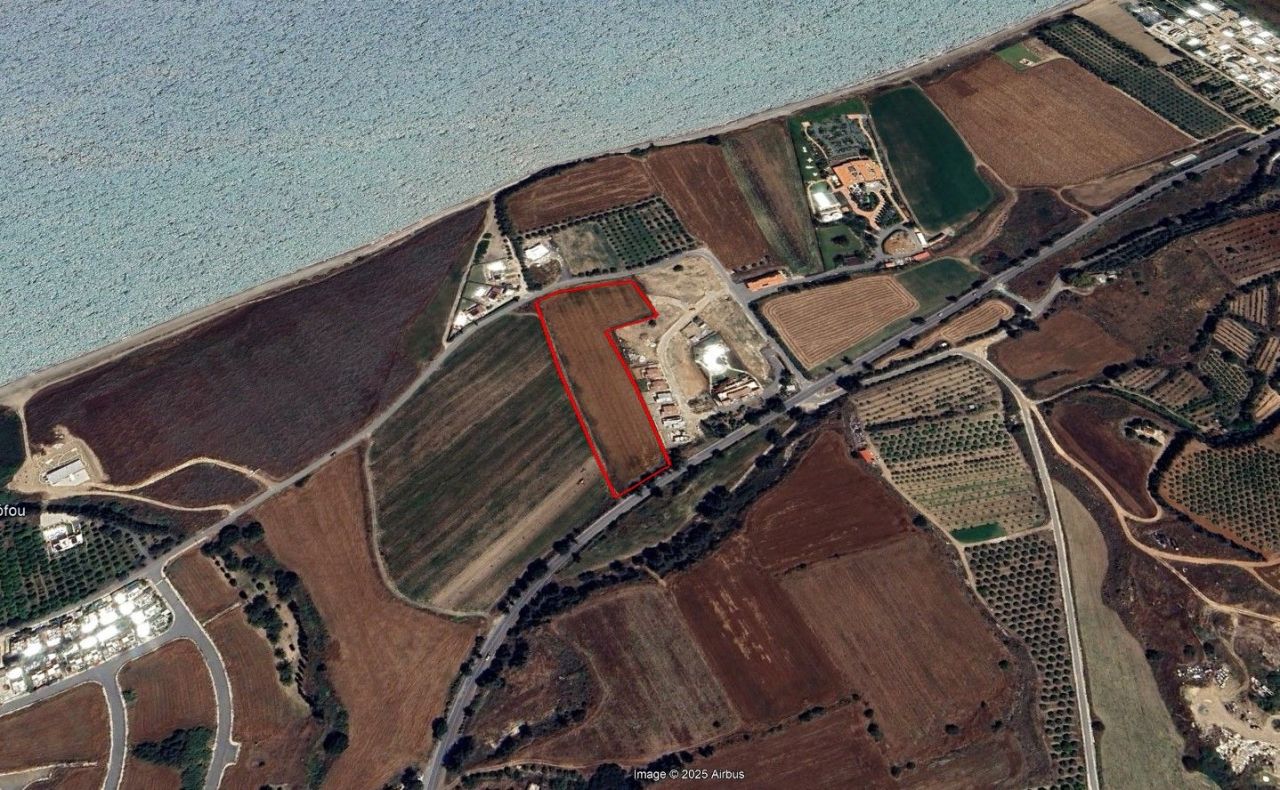 Земля в Пафосе, Кипр, 12 367 м² - фото 2