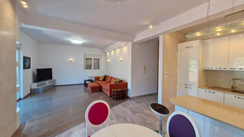 Квартира в Доброте, Черногория, 108 м² - фото 3