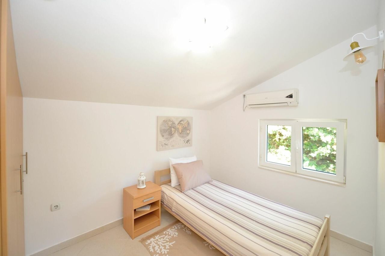 Квартира в Столиве, Черногория, 48 м² - фото 8