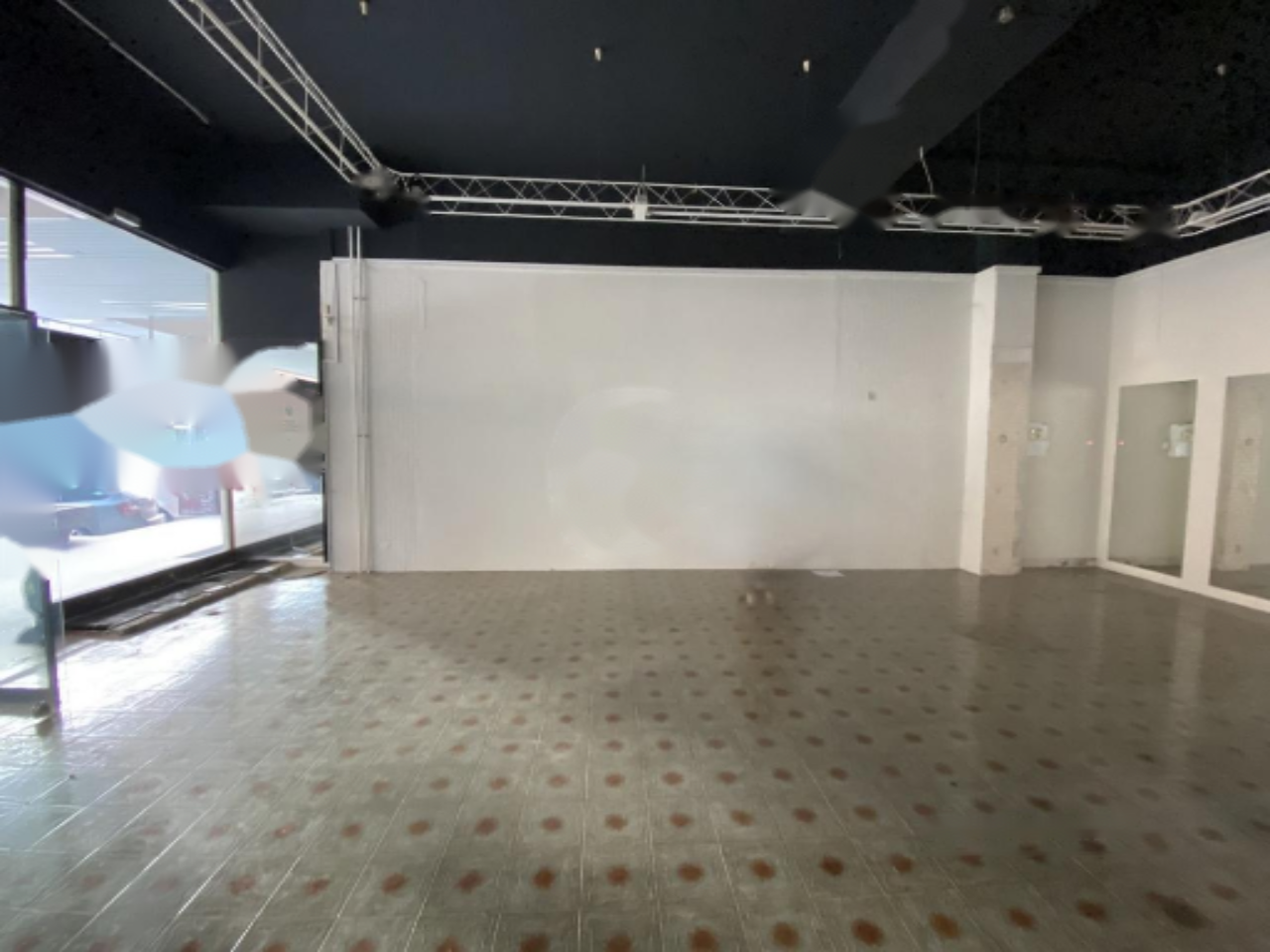 Офис в Любляне, Словения, 140 м² - фото 1