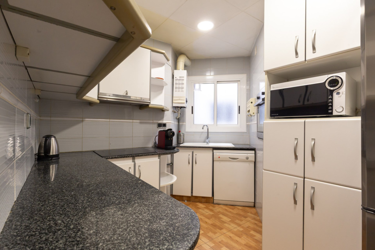 Квартира в Барселоне, Испания, 86 м² - фото 2