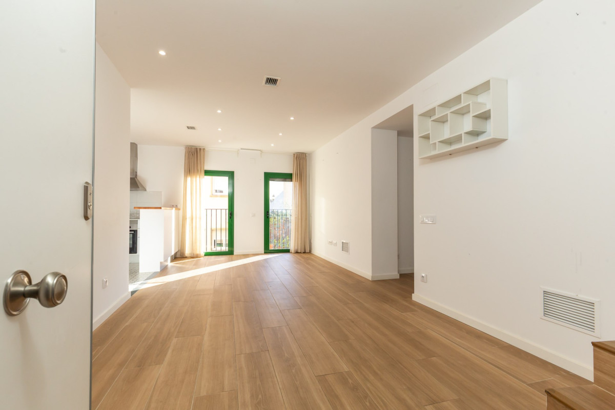 Квартира в Барселоне, Испания, 86 м² - фото 4