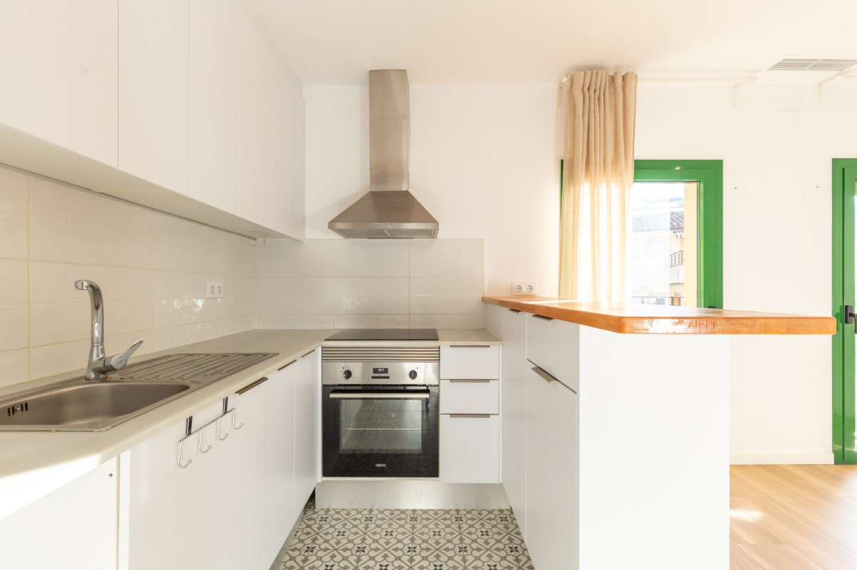 Квартира в Барселоне, Испания, 86 м² - фото 7