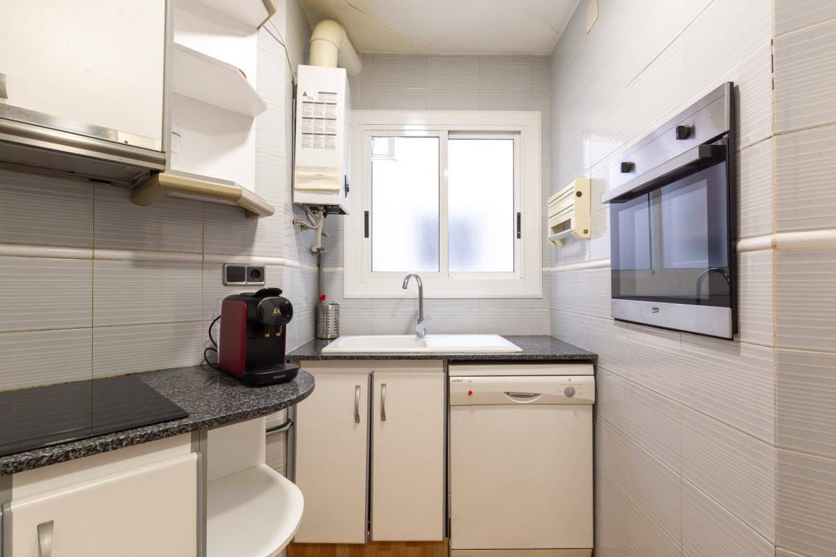 Квартира в Барселоне, Испания, 86 м² - фото 10