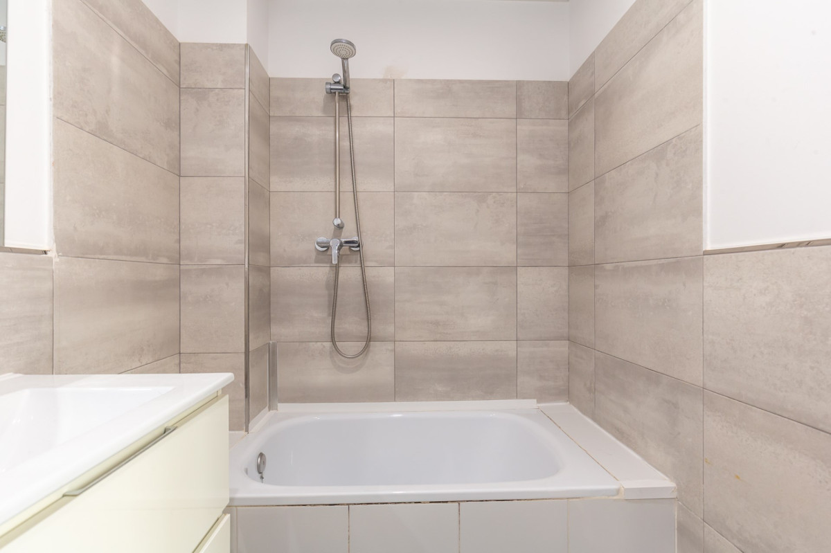 Квартира в Барселоне, Испания, 86 м² - фото 13