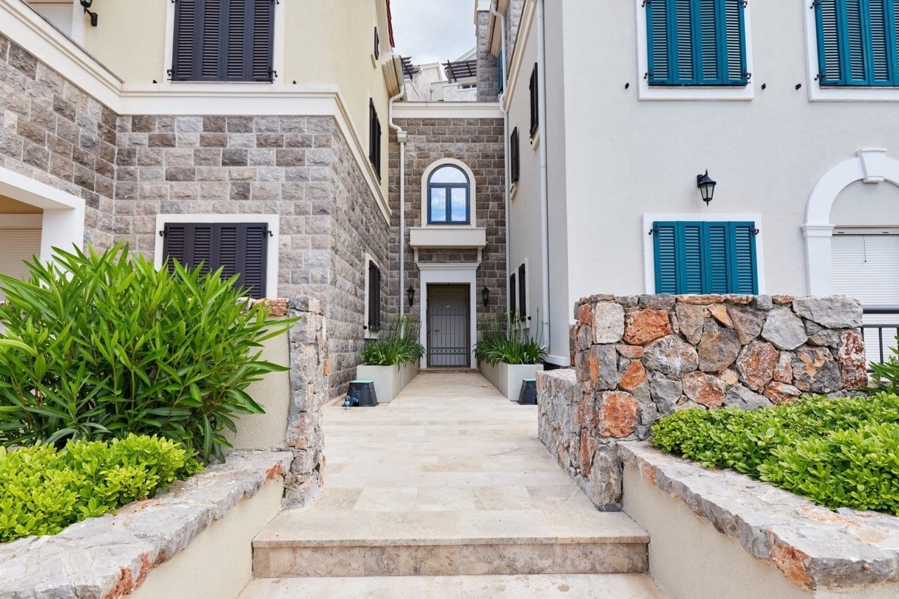 Квартира на полуострове Луштица, Черногория, 106 м² - фото 15