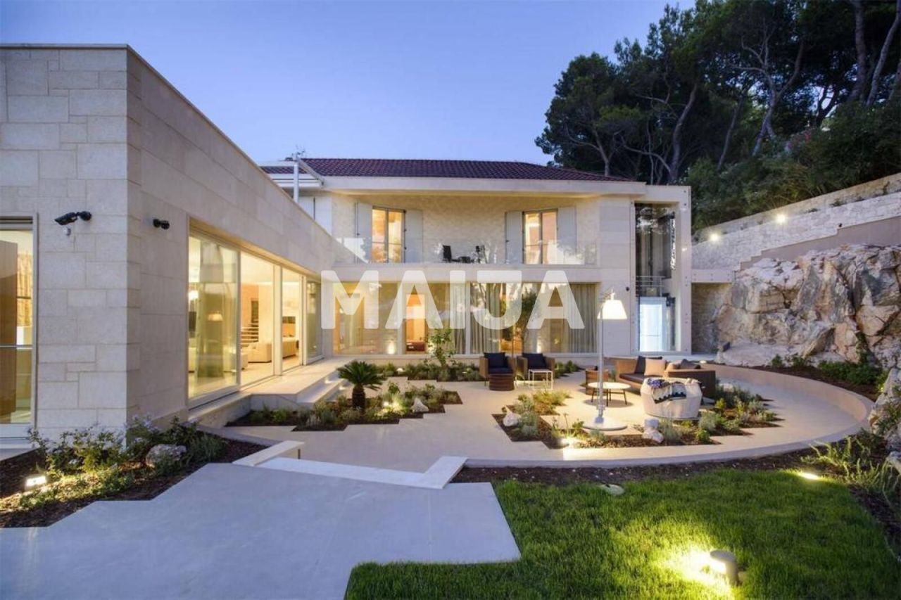 Вилла в Сплите, Хорватия, 407 м² - фото 5