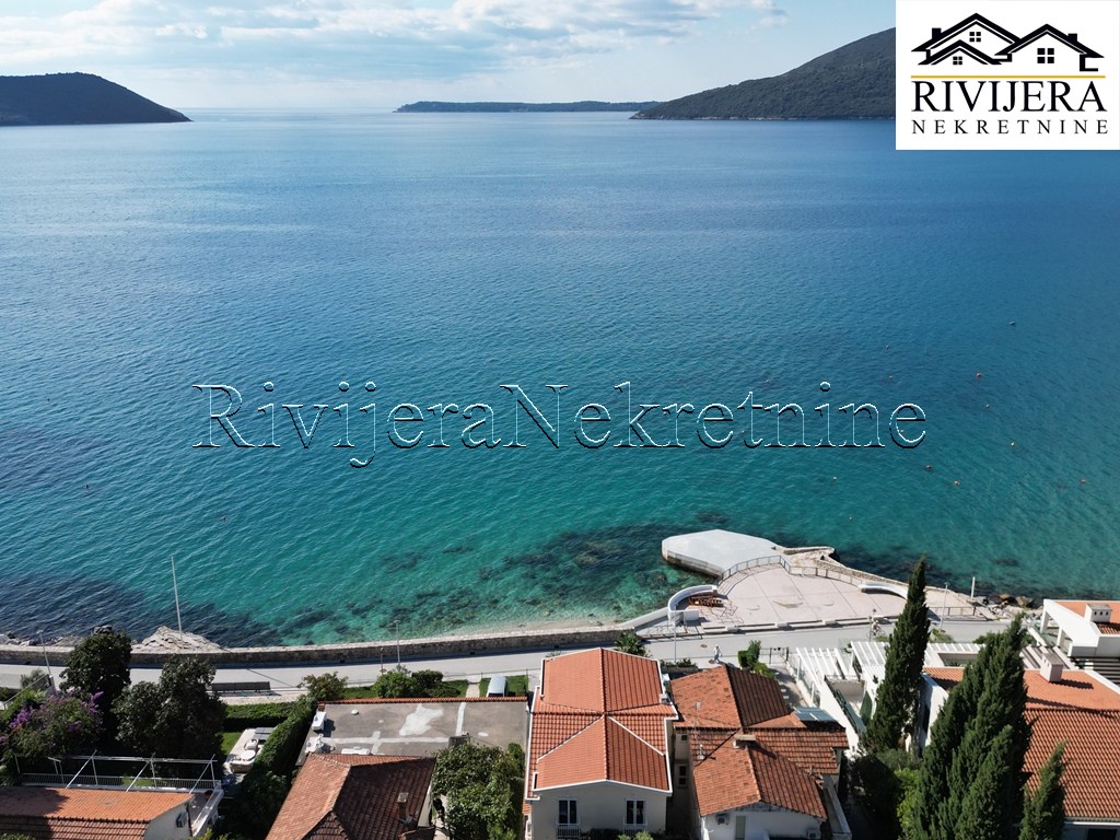 Дом в Херцег-Нови, Черногория, 141 м² - фото 6