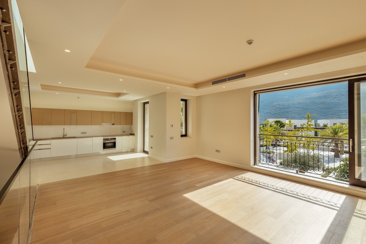 Вилла в Херцег-Нови, Черногория, 325 м² - фото 14